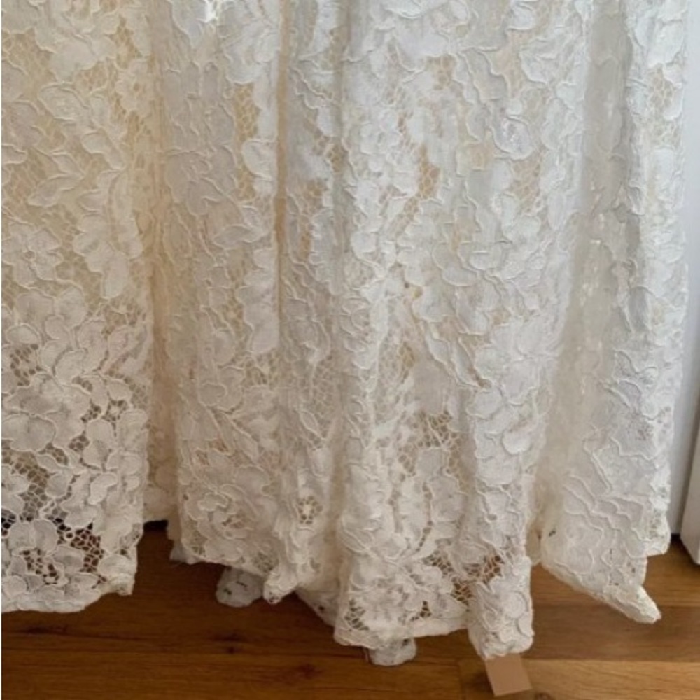 Reformation Lace Wedding Dress in Cream - Picture 11 of 12